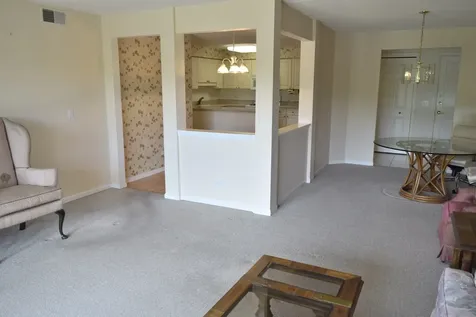 3940 West Bryn Mawr Avenue Chicago IL 60659