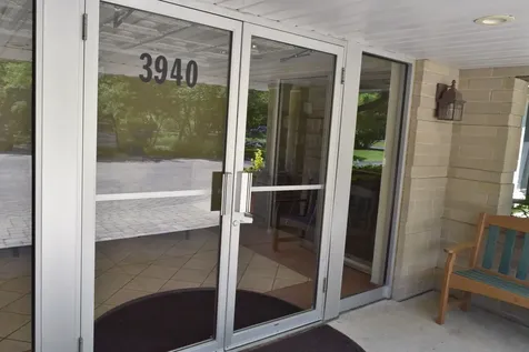 3940 West Bryn Mawr Avenue Chicago IL 60659