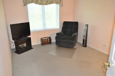 3940 West Bryn Mawr Avenue Chicago IL 60659