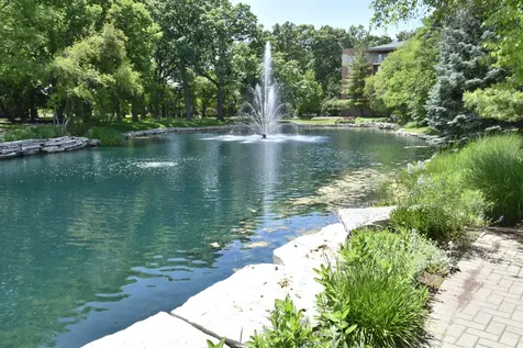 3940 West Bryn Mawr Avenue Chicago IL 60659