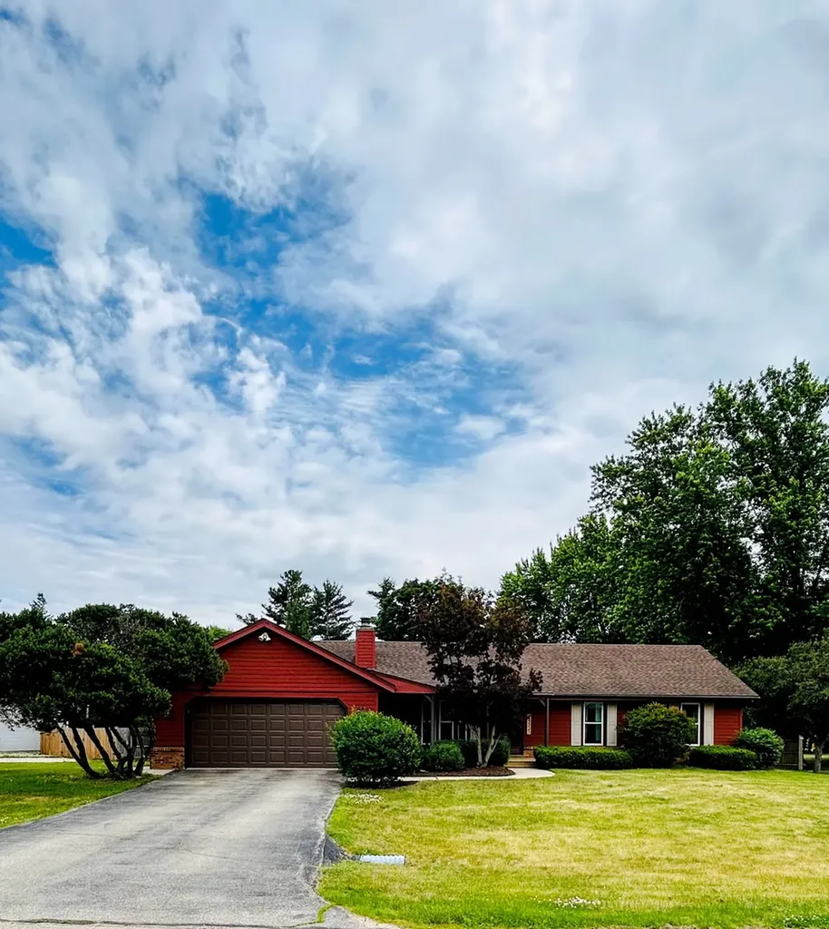 14521 Leo Lane South Beloit IL 61080