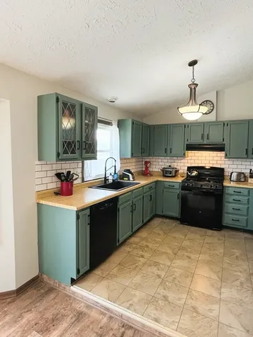14521 Leo Lane South Beloit IL 61080