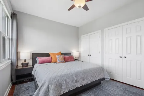 4553 North Magnolia Avenue Chicago IL 60640