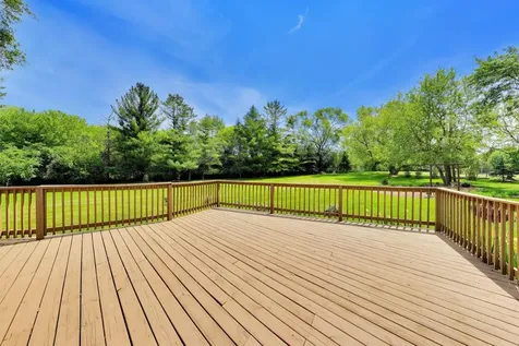 24331 North Kelsey Road Barrington IL 60010