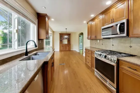 24331 North Kelsey Road Barrington IL 60010
