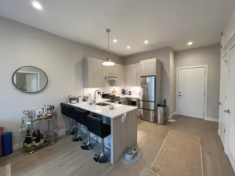 3757 North Sheffield Avenue Chicago IL 60613