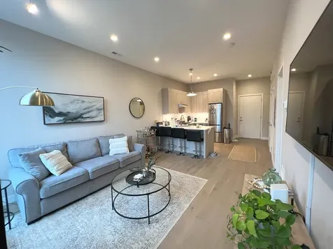 3757 North Sheffield Avenue Chicago IL 60613