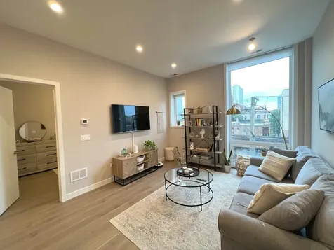 3757 North Sheffield Avenue Chicago IL 60613