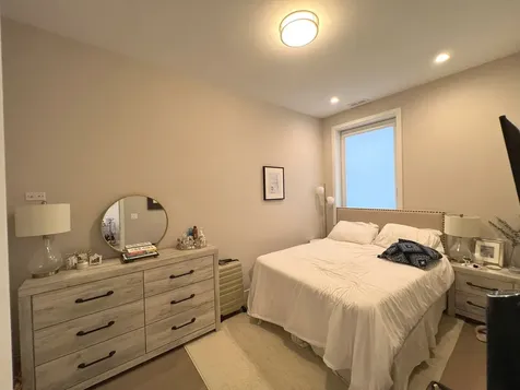3757 North Sheffield Avenue Chicago IL 60613