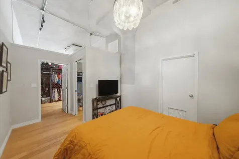 2675 West Grand Avenue Chicago IL 60612