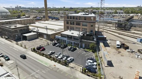 2675 West Grand Avenue Chicago IL 60612