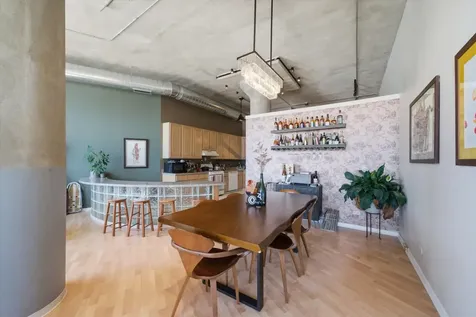 2675 West Grand Avenue Chicago IL 60612
