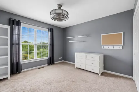 1790 Queensport Drive Crystal Lake IL 60014