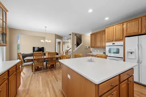 1790 Queensport Drive Crystal Lake IL 60014
