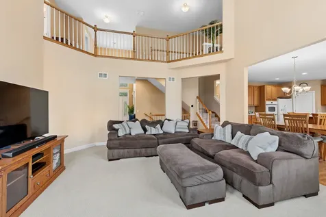 1790 Queensport Drive Crystal Lake IL 60014