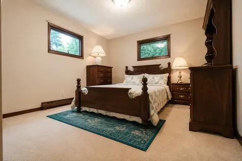 5091 West Murray Drive Dixon IL 61021