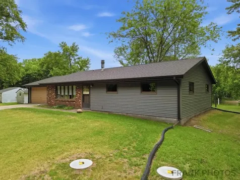 5091 West Murray Drive Dixon IL 61021