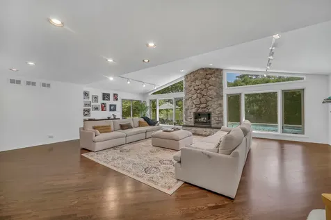 2721 Acacia Terrace Buffalo Grove IL 60089