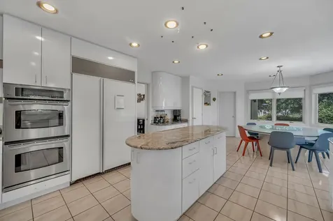 2721 Acacia Terrace Buffalo Grove IL 60089