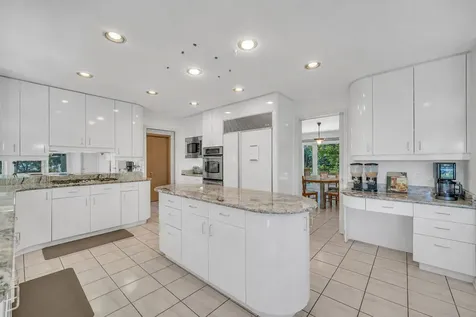 2721 Acacia Terrace Buffalo Grove IL 60089