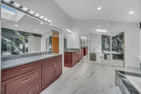2721 Acacia Terrace Buffalo Grove IL 60089