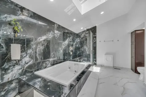 2721 Acacia Terrace Buffalo Grove IL 60089