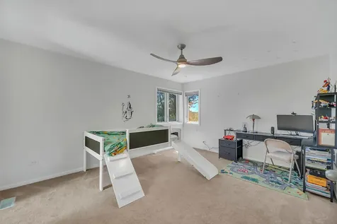 2721 Acacia Terrace Buffalo Grove IL 60089