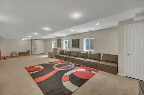 2721 Acacia Terrace Buffalo Grove IL 60089