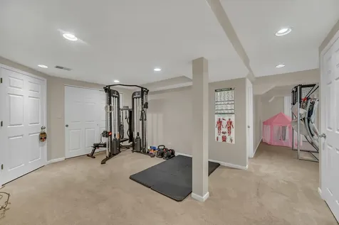 2721 Acacia Terrace Buffalo Grove IL 60089
