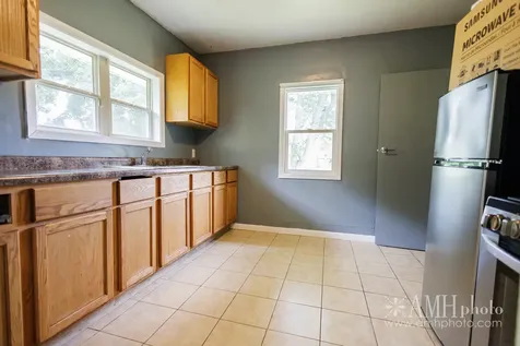 459 South Lincoln Avenue Kankakee IL 60901