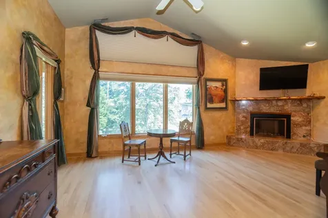 3404 Meadow Lane Glenview IL 60025
