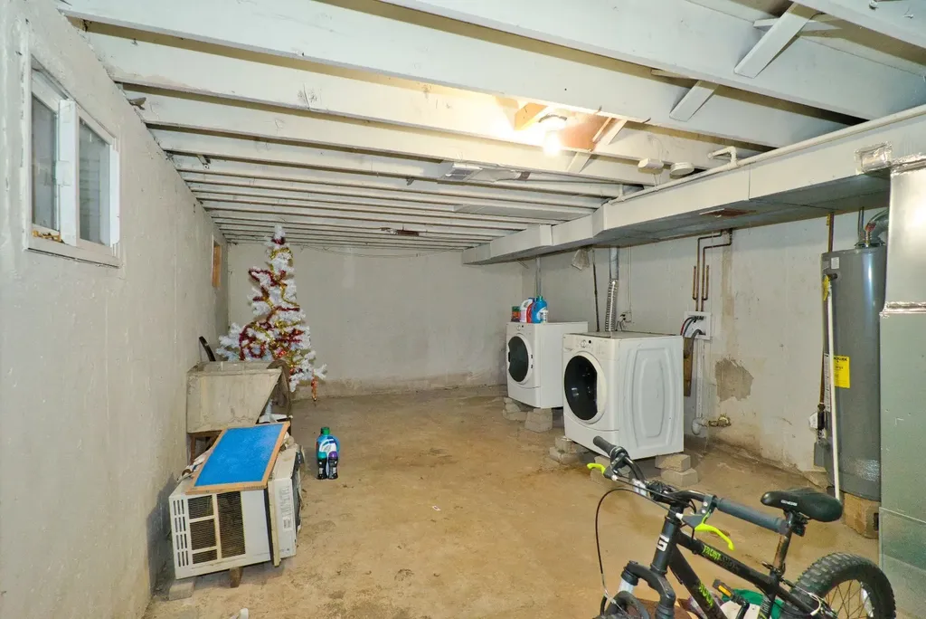 118 North Menard Avenue Chicago IL 60644
