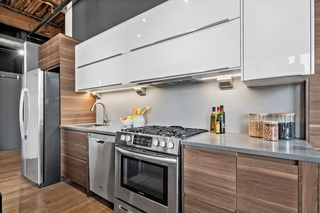 1500 West Monroe Street Chicago IL 60607