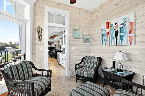 820 Peninsula Drive Wauconda IL 60084