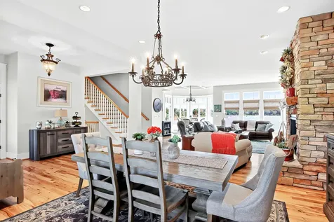 820 Peninsula Drive Wauconda IL 60084