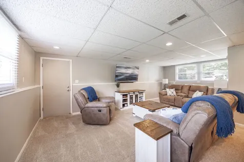 1513 Ronzheimer Avenue St. Charles IL 60174