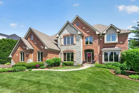39W696 Henry David Thoreau Place St. Charles IL 60175