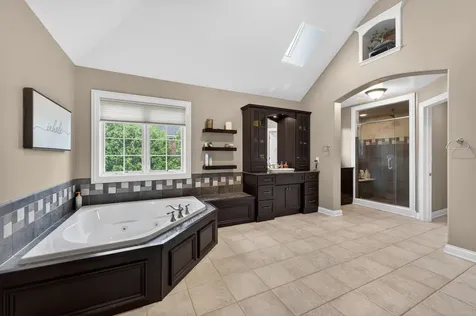 39W696 Henry David Thoreau Place St. Charles IL 60175
