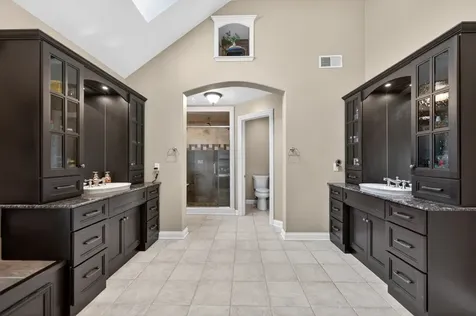 39W696 Henry David Thoreau Place St. Charles IL 60175