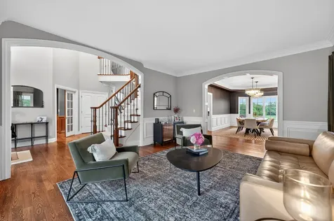 39W696 Henry David Thoreau Place St. Charles IL 60175