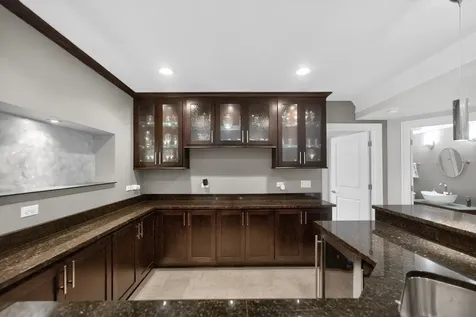 39W696 Henry David Thoreau Place St. Charles IL 60175