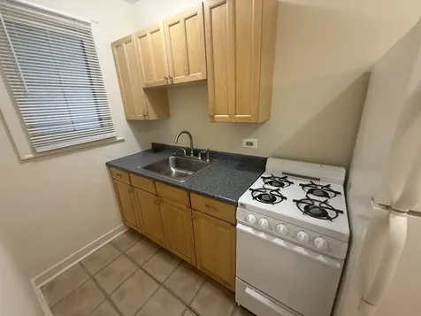 18 East Northwest Highway Arlington Heights IL 60004