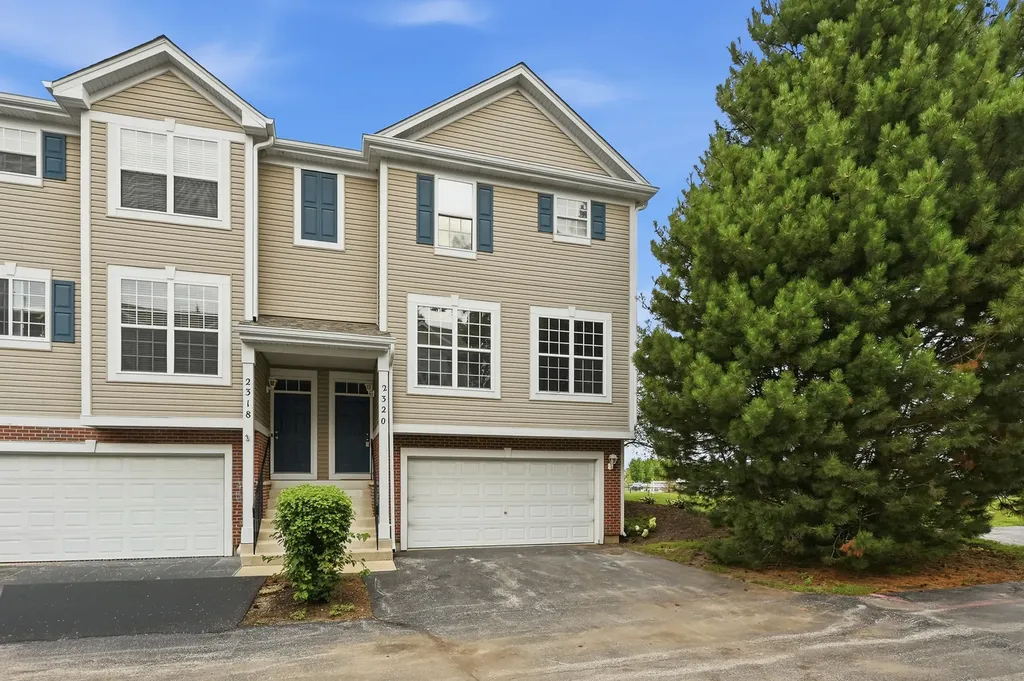 2320 Hudson Circle Aurora IL 60502