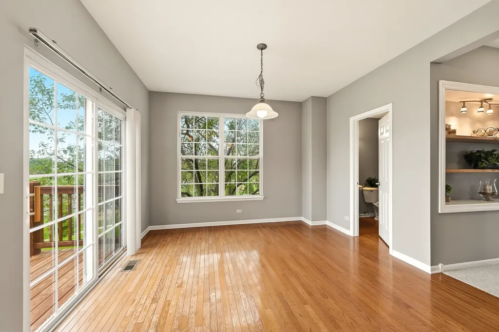 2320 Hudson Circle Aurora IL 60502