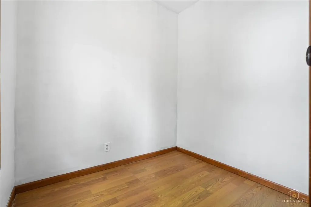 3645 South Wood Street Chicago IL 60609