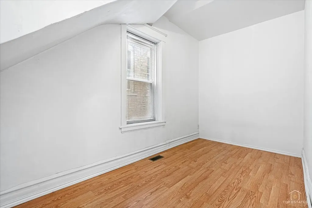 3645 South Wood Street Chicago IL 60609