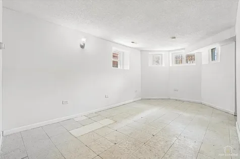 3645 South Wood Street Chicago IL 60609