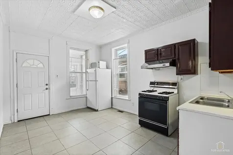3645 South Wood Street Chicago IL 60609