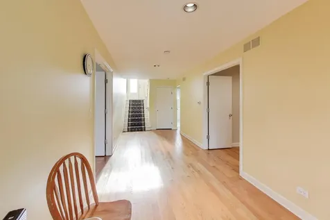 211 Briarwood Pass Oak Brook IL 60523