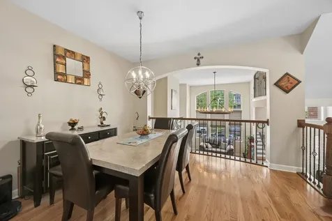6635 West 64th Place Chicago IL 60638